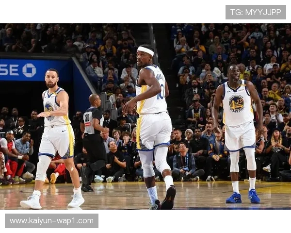 勇士残阵主场不敌76人 库里巴特勒缺阵暴露阵容深度问题 勇士残阵主场不敌76人 库里巴特勒缺阵暴露阵容深度问题